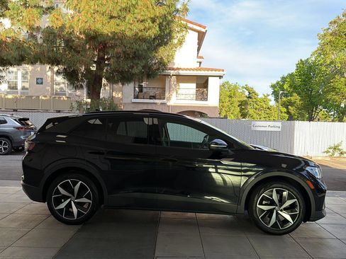 Certified 2023 Volkswagen ID.4 Pro S image 6