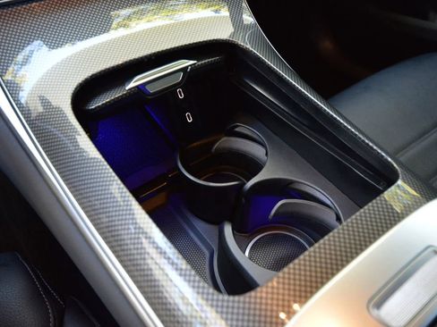 Used 2025 Mercedes-Benz GLC 43 AMG 4MATIC image 43