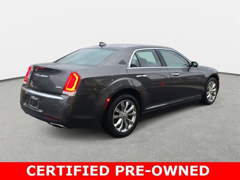 Certified 2019 Chrysler 300 Limited image 5