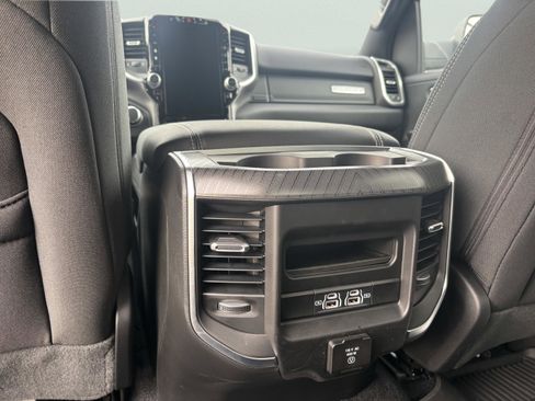 Used 2025 RAM 1500 Big Horn AWD/4WD image 13