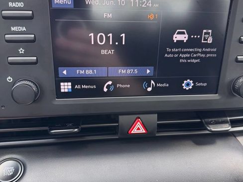 Used 2026 Hyundai Elantra Sport FWD image 17
