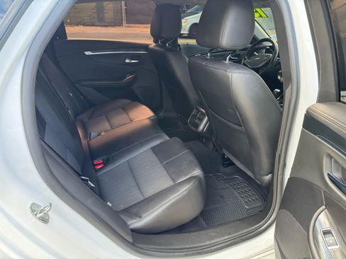Used 2019 Chevrolet Impala LT image 17
