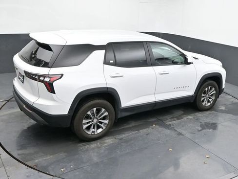 Used 2025 Chevrolet Equinox LT image 41