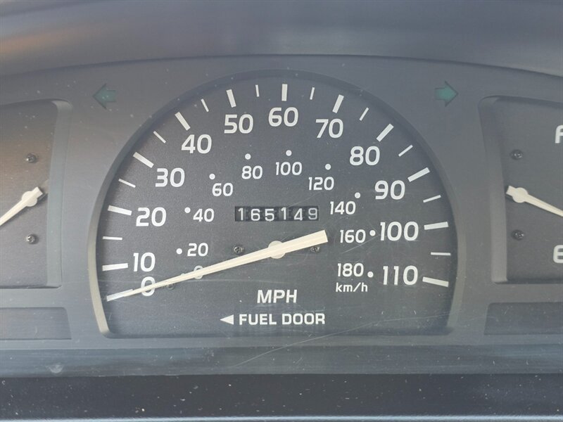 Used 2001 Toyota Tacoma 4x4 Regular Cab w/ Enhancement Pkg image 17