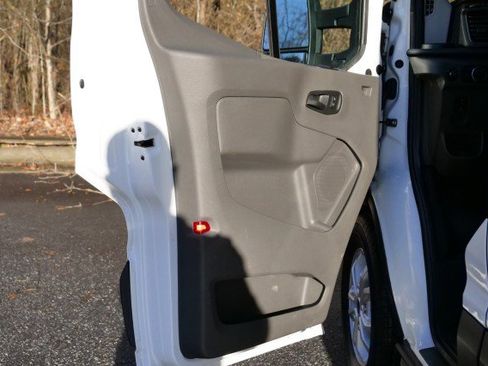 Used 2022 Ford E-Transit 148 High Roof w/ Interior Upgrade Package image 26