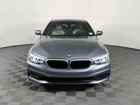 Used 2020 BMW 530i w/ Convenience Package RWD image 6