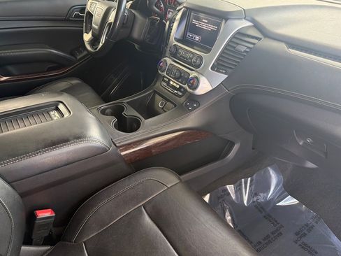 Used 2016 GMC Yukon SLT w/ Open Road Package AWD/4WD image 19