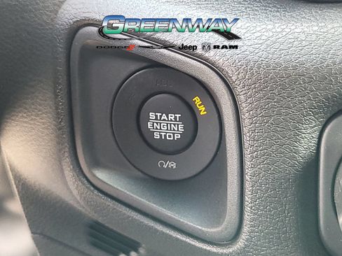 Used 2024 Jeep Wrangler Unlimited Sport AWD/4WD image 29