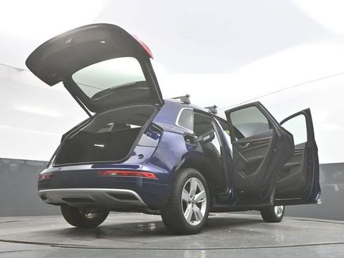 Used 2019 Audi Q5 2.0T Premium Plus w/ Premium Plus Package image 36