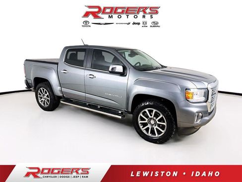 Used 2022 GMC Canyon Denali AWD/4WD image 1