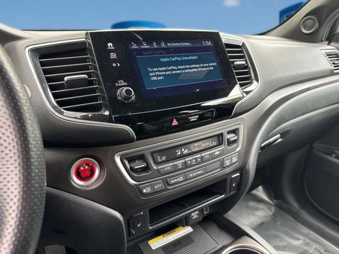 Used 2023 Honda Passport TrailSport image 24