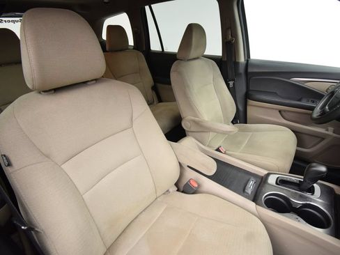 Used 2016 Honda Pilot LX image 18