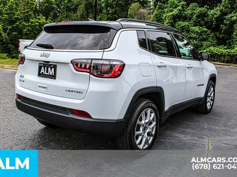 Used 2025 Jeep Compass Limited AWD/4WD image 5