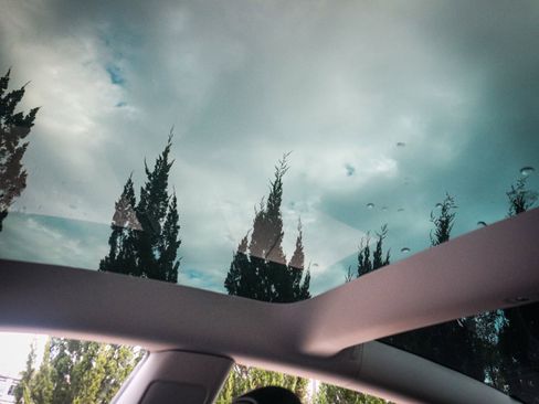 Used 2023 Tesla Model 3 Performance image 30