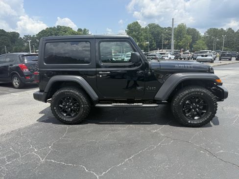 Used 2022 Jeep Wrangler Sport AWD/4WD image 8