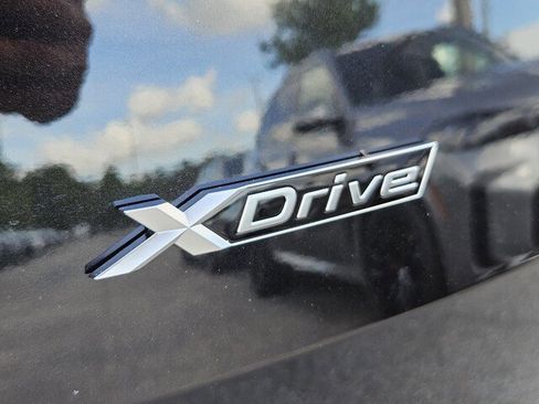 New 2025 BMW X3 xDrive30i w/ Convenience Package image 30