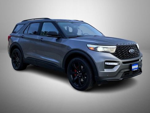 Used 2021 Ford Explorer ST w/ Equipment Group 401A image 3