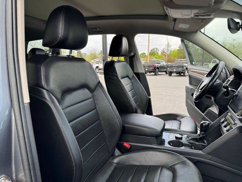 Used 2019 Volkswagen Atlas SEL Premium AWD/4WD image 38
