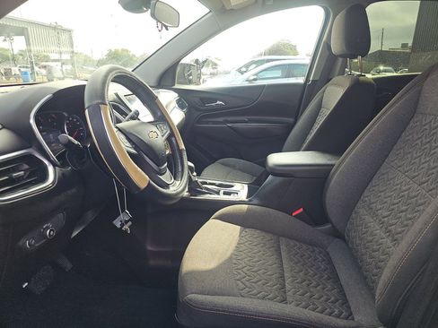 Used 2022 Chevrolet Equinox LT FWD image 10