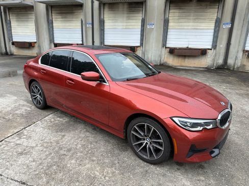 Used 2021 BMW 330i xDrive Sedan w/ Premium Package AWD/4WD image 15