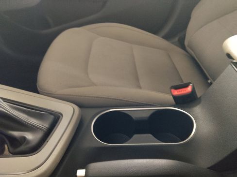 Used 2018 Hyundai Elantra SEL FWD image 26