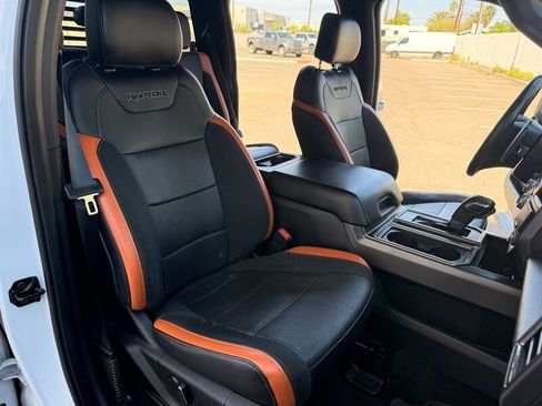 Used 2018 Ford F150 Raptor w/ Equipment Group 802A Luxury image 36