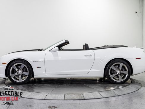 Used 2011 Chevrolet Camaro SS w/ RS Package image 19