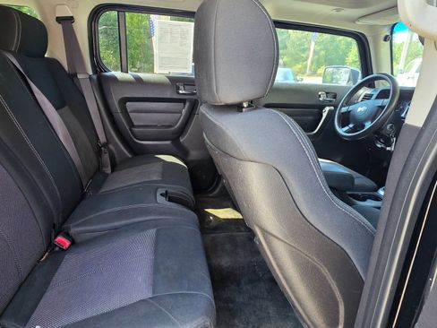 Used 2006 HUMMER H3 w/ Chrome Appearance Package AWD/4WD image 17