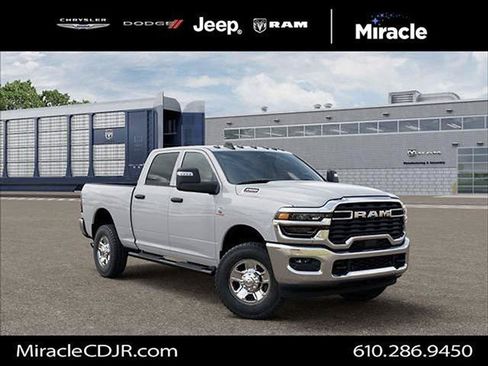 New 2026 RAM 2500 Tradesman AWD/4WD image 5