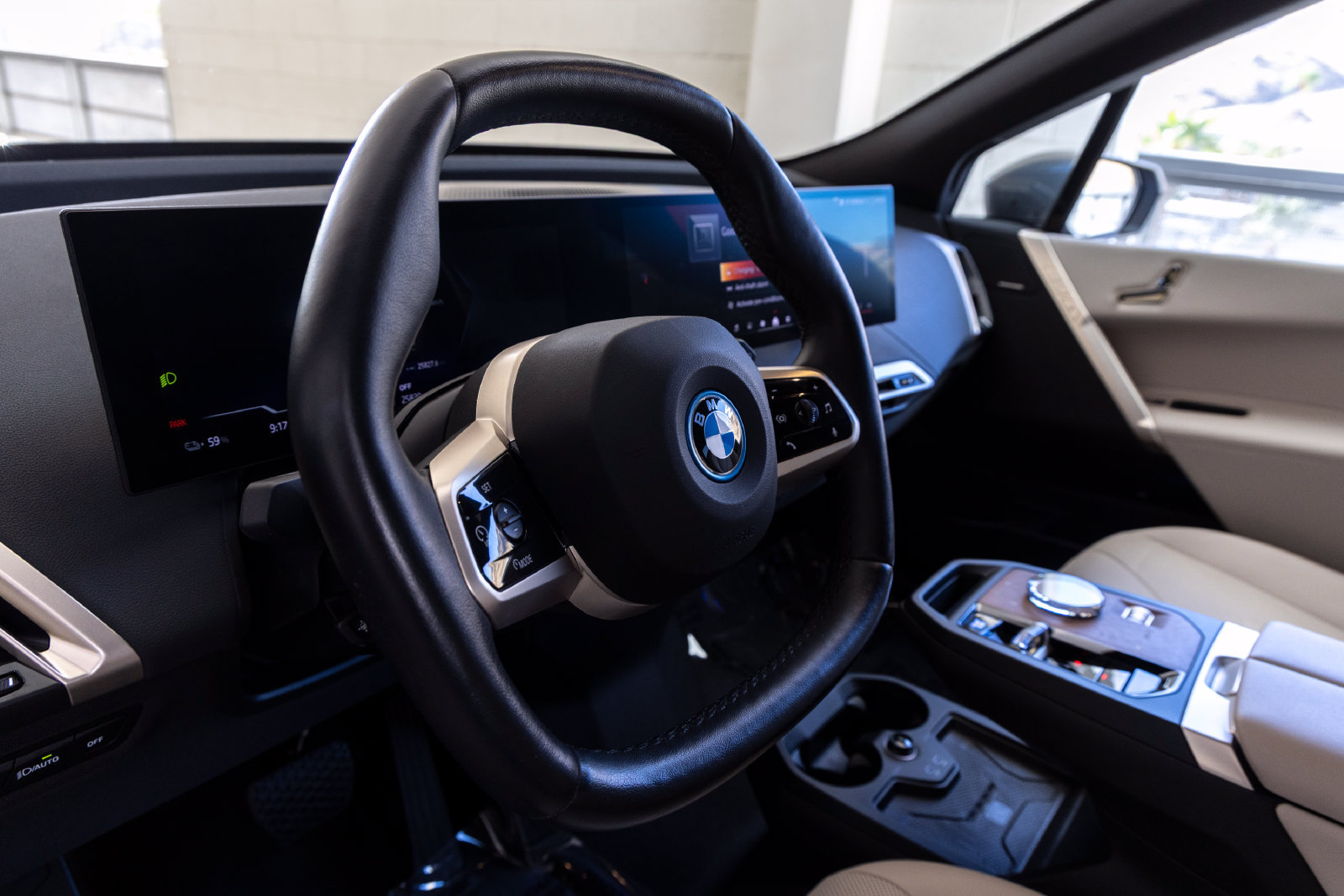 Certified 2024 BMW iX xDrive50 w/ Sport Package AWD/4WD image 17
