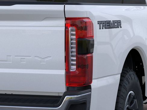 New 2026 Ford F250 Lariat w/ Tremor Off-Road Package AWD/4WD image 21