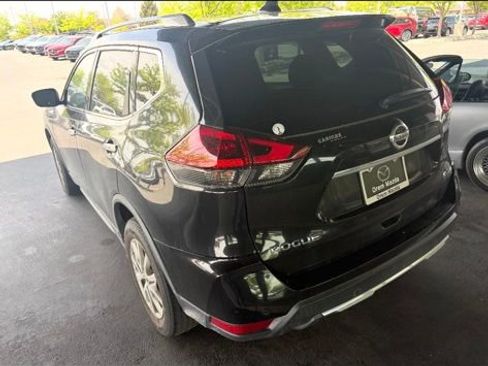 Used 2020 Nissan Rogue SV AWD/4WD image 2