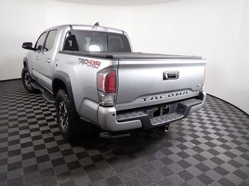 Used 2023 Toyota Tacoma TRD Off-Road w/ TRD Premium Off Road Package image 14