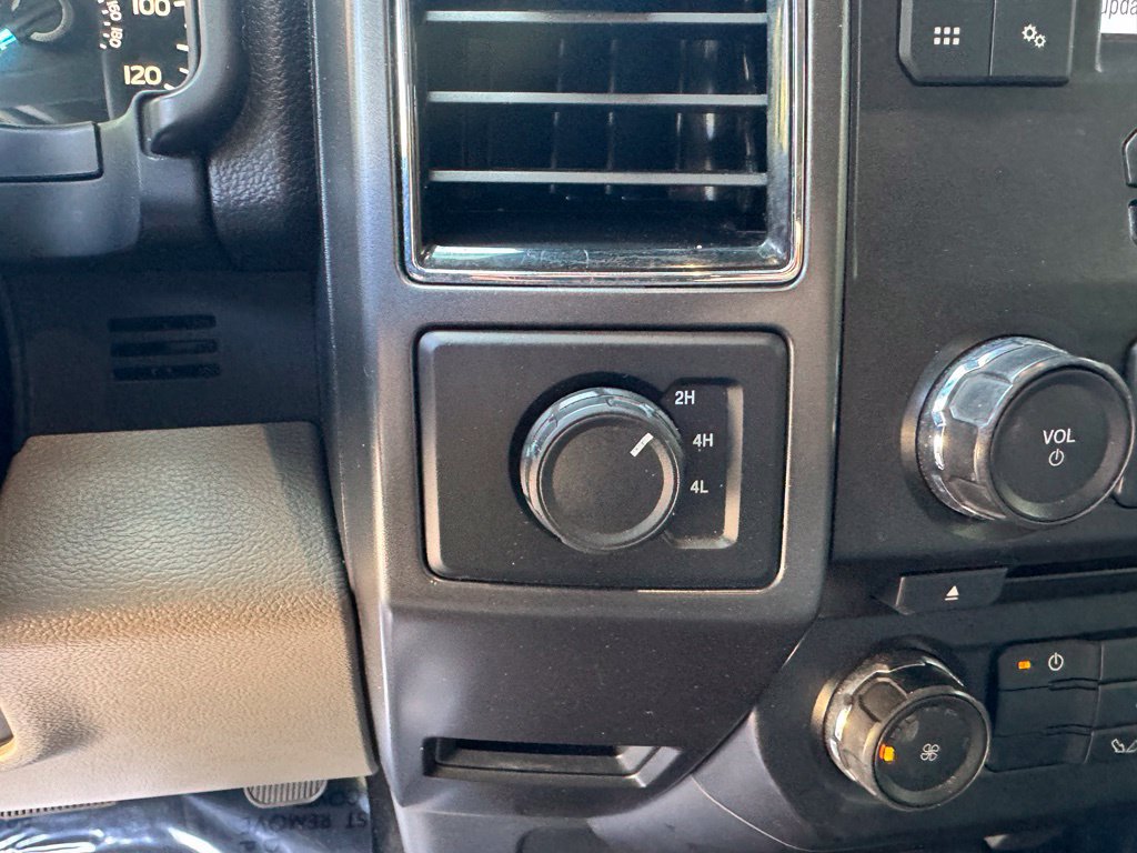 Used 2018 Ford F150 XLT AWD/4WD image 18