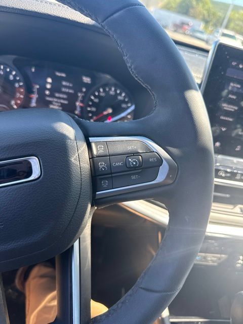 Used 2023 Jeep Compass Limited AWD/4WD image 17
