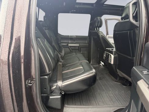 Used 2020 Ford F150 Platinum w/ Equipment Group 701A Luxury image 18