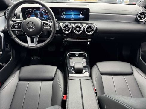 Used 2023 Mercedes-Benz CLA 250 w/ Premium Package image 21