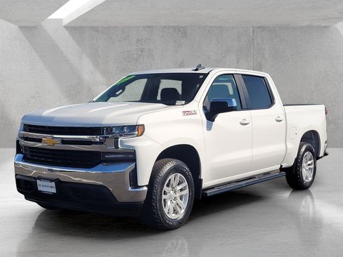 Used 2021 Chevrolet Silverado 1500 LT w/ Z71 Off-Road Package AWD/4WD image 9