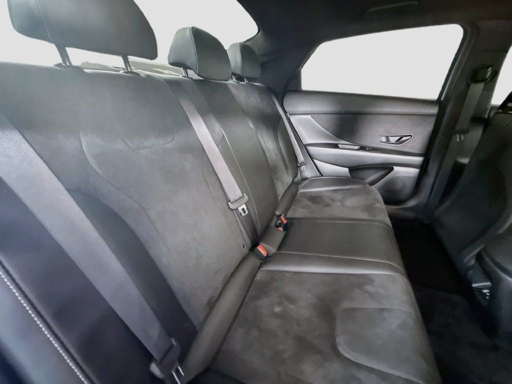 Used 2025 Hyundai Elantra N FWD image 26