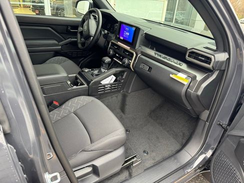 New 2025 Toyota Tacoma SR5 image 11