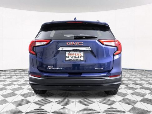 Used 2022 GMC Terrain SLE w/ Driver Convenience Package AWD/4WD image 17