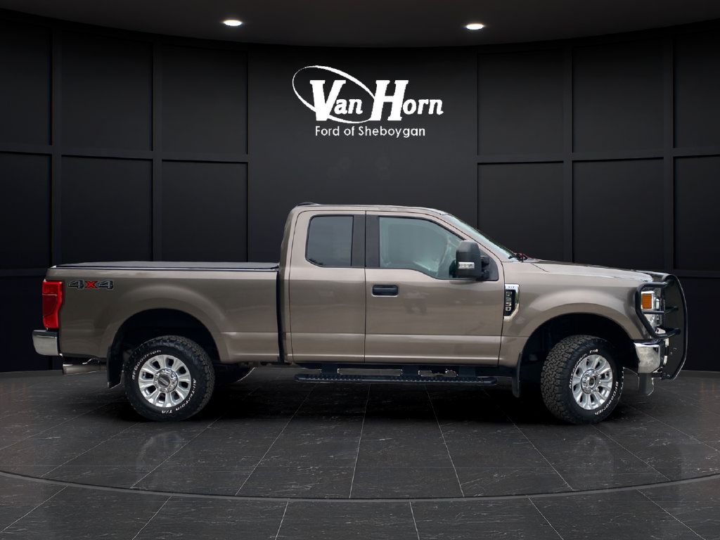 Used 2022 Ford F250 XLT w/ XLT Value Package AWD/4WD image 8