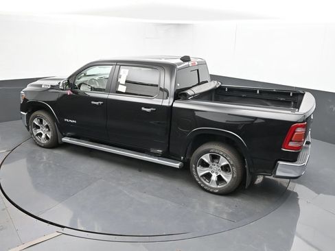 Used 2019 RAM 1500 Laramie AWD/4WD image 19