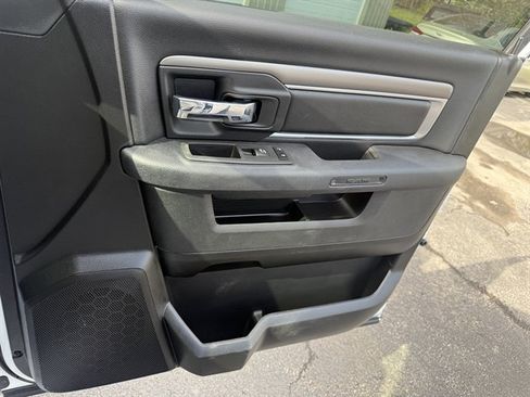Used 2021 RAM 1500 Classic Warlock AWD/4WD image 31