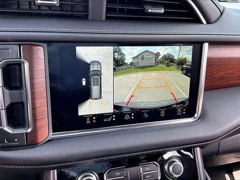Used 2023 GMC Yukon Denali Ultimate w/ LPO, Floor Liner Package AWD/4WD image 13