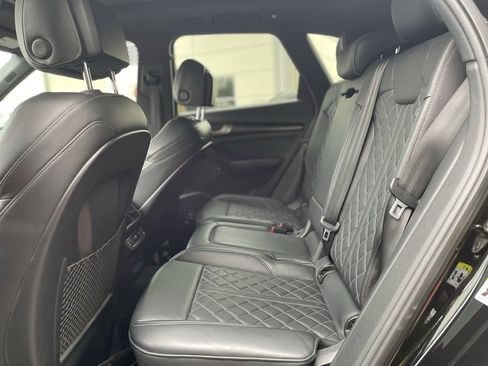 Used 2018 Audi SQ5 Premium Plus image 16