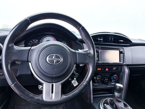 Used 2015 Scion FR-S RWD image 3