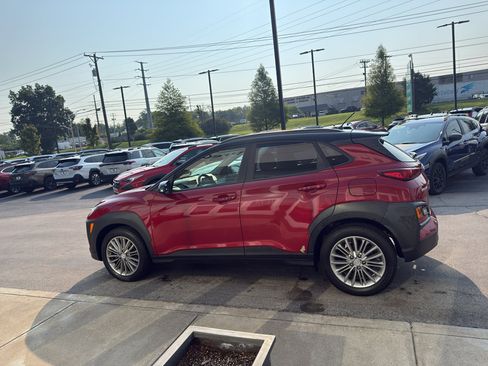 Used 2019 Hyundai Kona SEL FWD image 6
