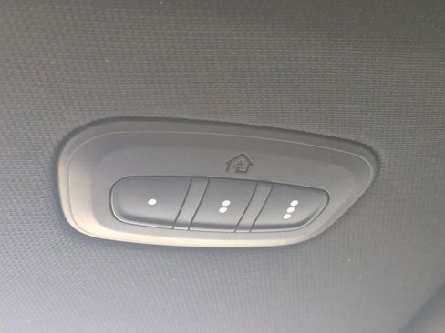 Used 2021 RAM 1500 Big Horn image 25