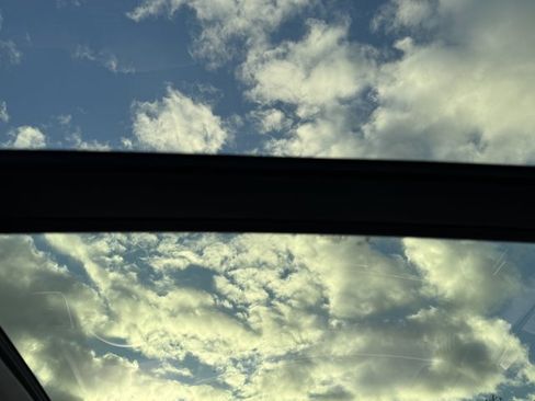 Certified 2025 Audi Q5 2.0T Premium w/ Convenience Plus Package image 15